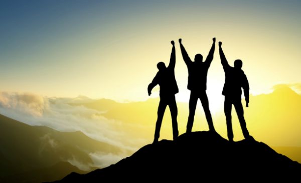 INTRODUCTION TO LEADERSHIP COURSE IL01